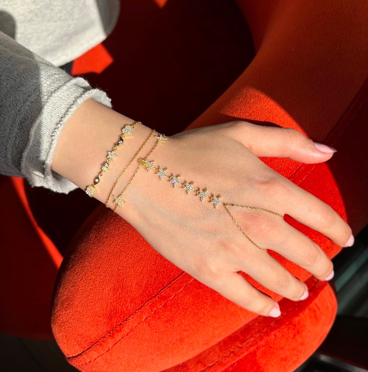 Sterlyn handchain