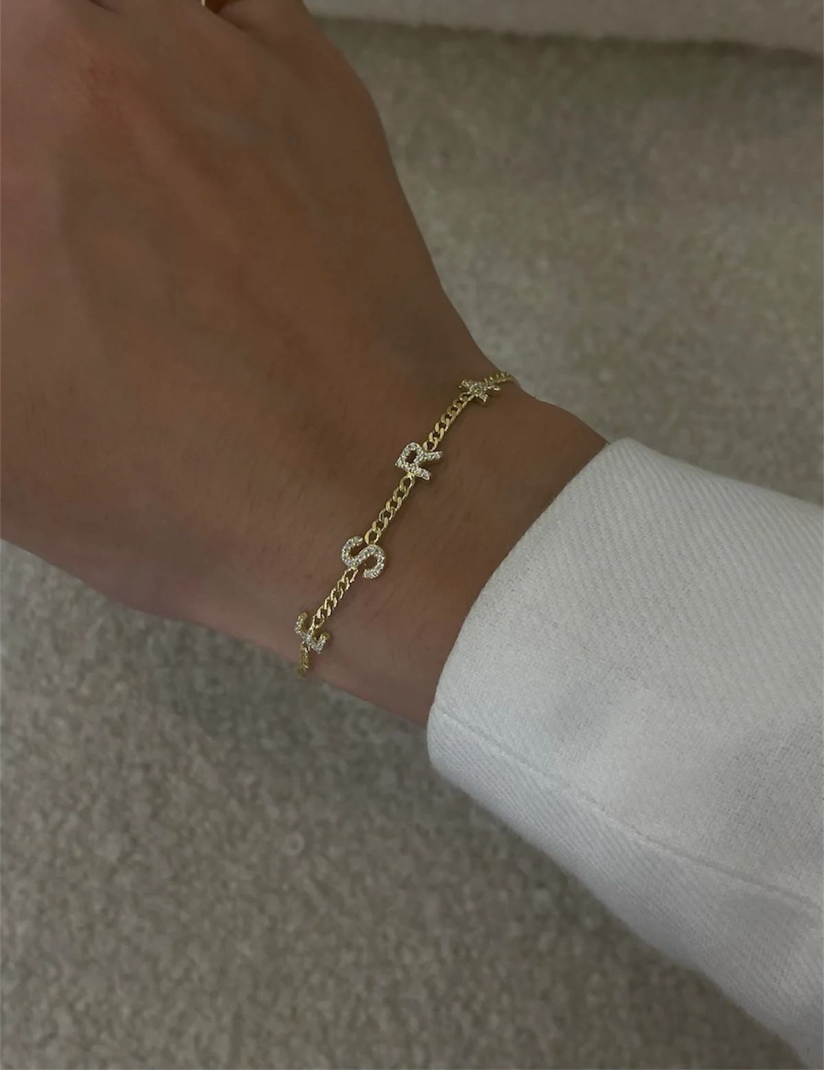 Sperate name her own bracelet
